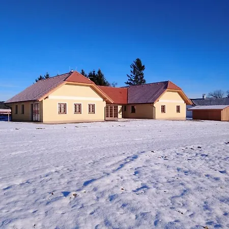 Appartamento V Pošumaví
